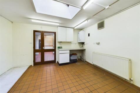 14 Lower Church Street, Chepstow, NP16 5HX | Freeh