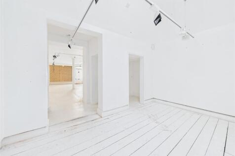 30 The Mall, Clifton Village, Bristol BS8 4DS | Fr