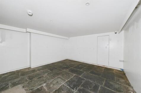 30 The Mall, Clifton Village, Bristol BS8 4DS | Fr