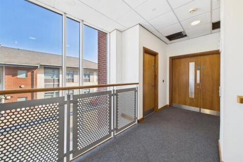 7 Brook Office Park, Folly Brook Road, Emersons Gr