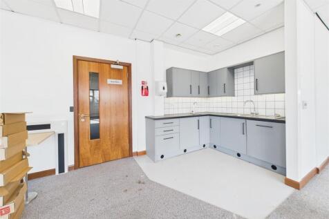 7 Brook Office Park, Folly Brook Road, Emersons Gr