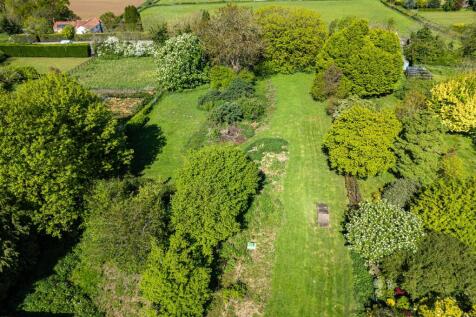 Orchard Hill, Cuttsheath Road, Milbury Heath, Sout