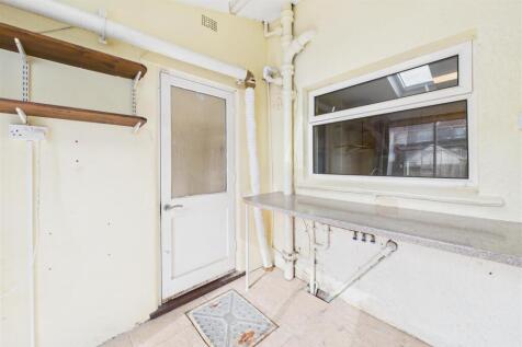 26 Quarry Mead, Alveston, Near Thornbury, South Gl