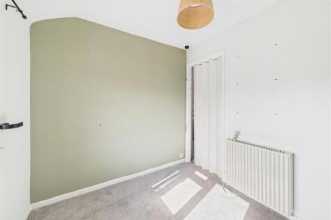 26 Quarry Mead, Alveston, Near Thornbury, South Gl