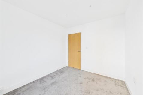 Ninety4 on the Estuary - 81 Argentia Place, Portis