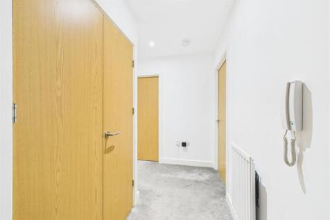 Ninety4 on the Estuary - 81 Argentia Place, Portis