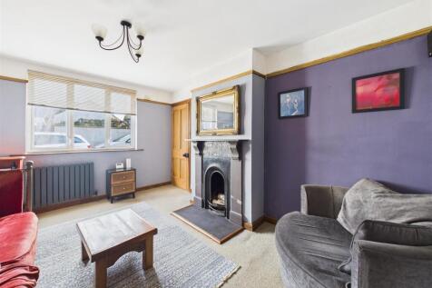 26 Horsecastle Close, Yatton, North Somerset BS49 