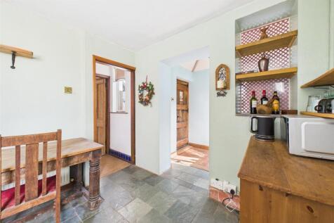 26 Horsecastle Close, Yatton, North Somerset BS49 