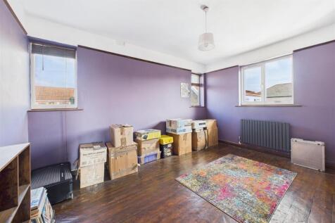 26 Horsecastle Close, Yatton, North Somerset BS49 