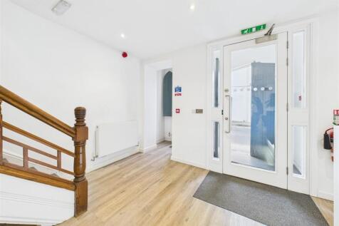 Somerset House, Taunton TA1 1SF | Hollis Morgan Li
