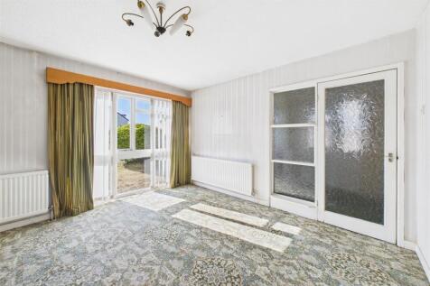 7 Oakdale Gardens, WSM BS22 6AS | Freehold Detache