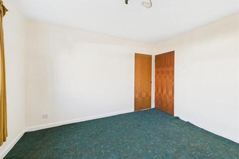 7 Oakdale Gardens, WSM BS22 6AS | Freehold Detache