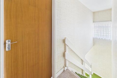 7 Oakdale Gardens, WSM BS22 6AS | Freehold Detache