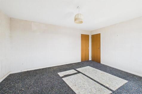 7 Oakdale Gardens, WSM BS22 6AS | Freehold Detache