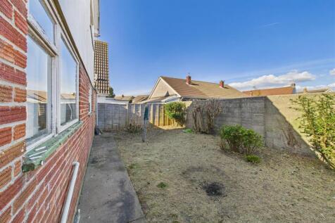 7 Oakdale Gardens, WSM BS22 6AS | Freehold Detache
