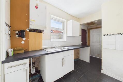 59 Great Western Road, Gloucester GL1 3PZ| Freehol