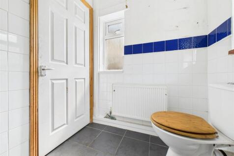 59 Great Western Road, Gloucester GL1 3PZ| Freehol