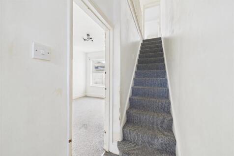 59 Great Western Road, Gloucester GL1 3PZ| Freehol