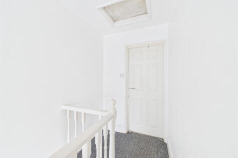 59 Great Western Road, Gloucester GL1 3PZ| Freehol