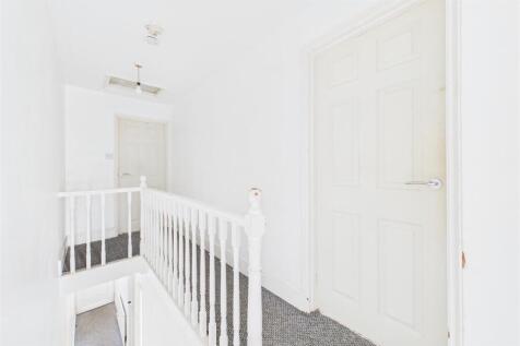 59 Great Western Road, Gloucester GL1 3PZ| Freehol