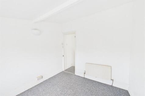 59 Great Western Road, Gloucester GL1 3PZ| Freehol