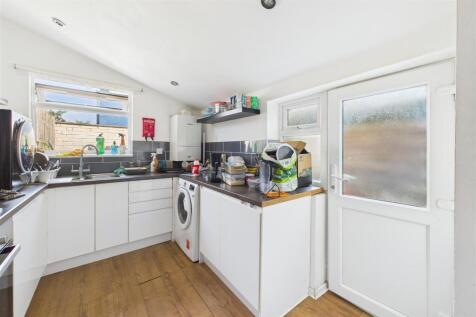 30 Westminster Road, Whitehall, Bristol BS5 9A | F