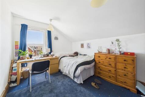 2 Manor Park, Redland, Bristol BS6 7HH | Freehold 
