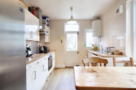 2 Manor Park, Redland, Bristol BS6 7HH | Freehold 