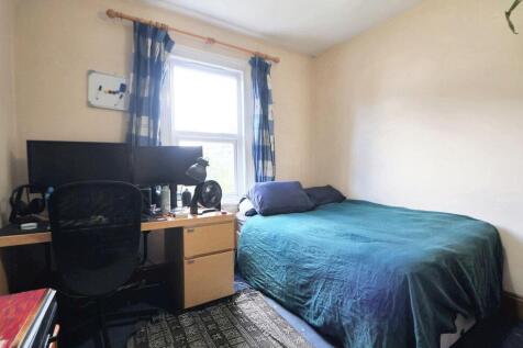 2 Manor Park, Redland, Bristol BS6 7HH | Freehold 