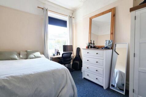 2 Manor Park, Redland, Bristol BS6 7HH | Freehold 