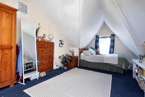 2 Manor Park, Redland, Bristol BS6 7HH | Freehold 