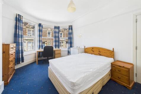 2 Manor Park, Redland, Bristol BS6 7HH | Freehold 