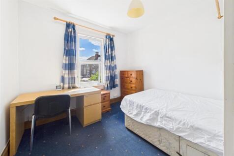 2 Manor Park, Redland, Bristol BS6 7HH | Freehold 