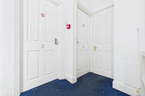 2 Manor Park, Redland, Bristol BS6 7HH | Freehold 