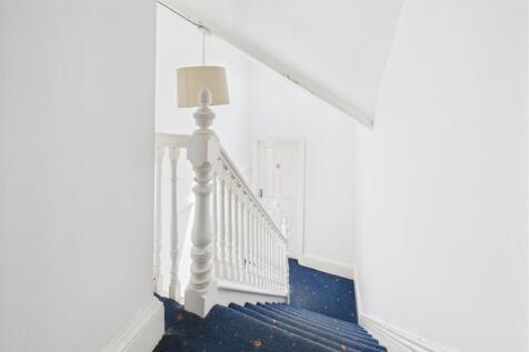 2 Manor Park, Redland, Bristol BS6 7HH | Freehold 