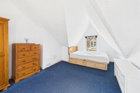 2 Manor Park, Redland, Bristol BS6 7HH | Freehold 