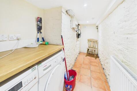 2 Manor Park, Redland, Bristol BS6 7HH | Freehold 