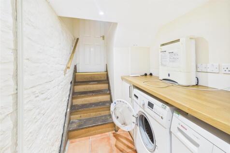 2 Manor Park, Redland, Bristol BS6 7HH | Freehold 