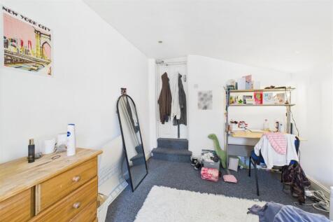 3 Brighton Road, Redland, Bristol BS6 6NT | Freeho