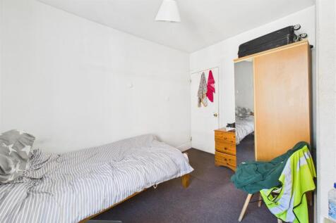 6A Meadow Street, Avonmouth, Bristol BS11 9AR | Le