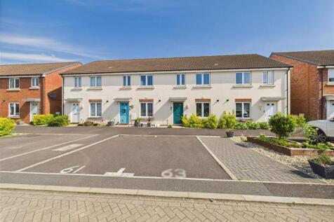 61 Dragon Rise, Norton Fitzwarren, Taunton TA2 6FA