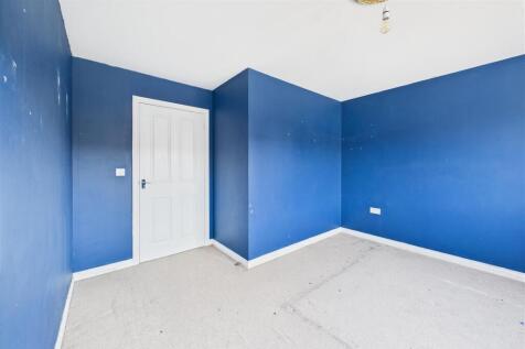 61 Dragon Rise, Norton Fitzwarren, Taunton TA2 6FA