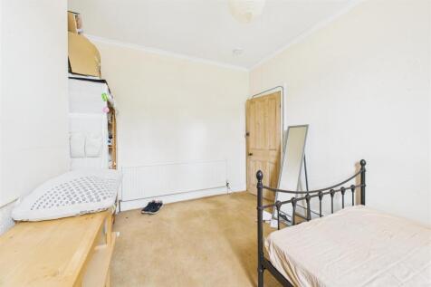 9 Christina Terrace, Hotwells, Bristol BS8 4QB | P