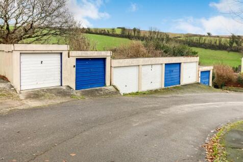 Garages 4,5,6, Henacre Road Kingsbridge, Devon, TQ