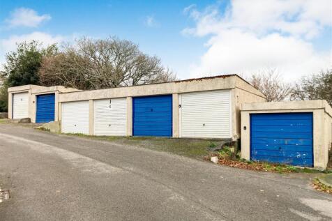 Garages 4,5,6, Henacre Road Kingsbridge, Devon, TQ