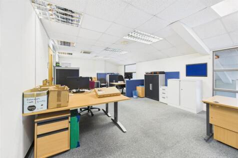 CUnits 4 &amp; 5 Mead Court, Cooper Road, Thornbury, B