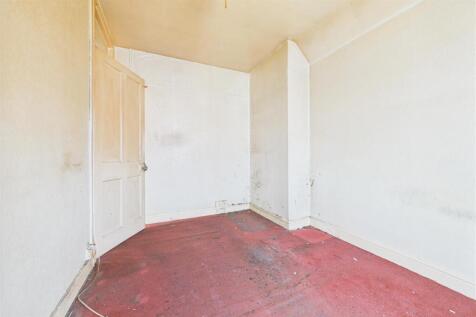 47 Torrington Avenue, Bristol, BS4 1EQ Freehold Se