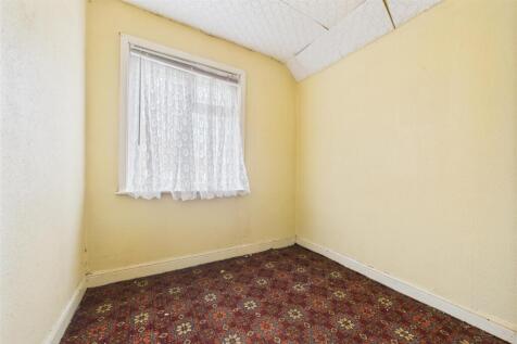 47 Torrington Avenue, Bristol, BS4 1EQ Freehold Se