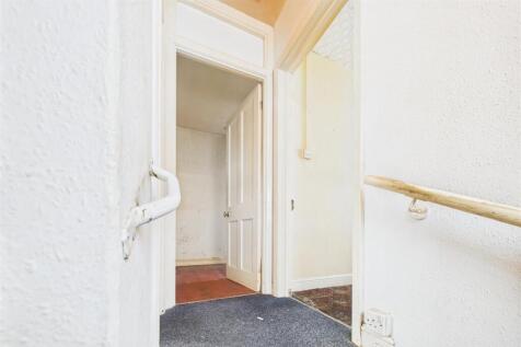 47 Torrington Avenue, Bristol, BS4 1EQ Freehold Se