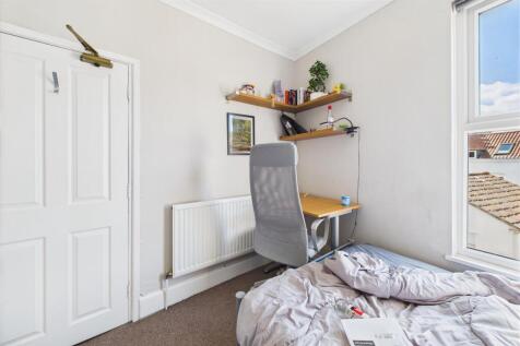 11 St. Vincents Road, Clifton Wood, Bristol BS8 4P